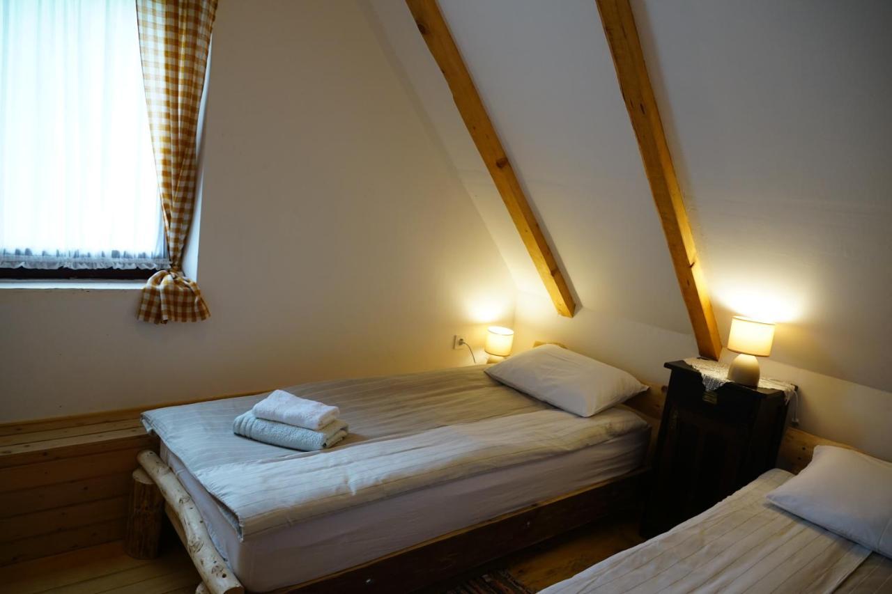 Plitvice Cottage Iggy Plitvicka Jezera Exterior photo